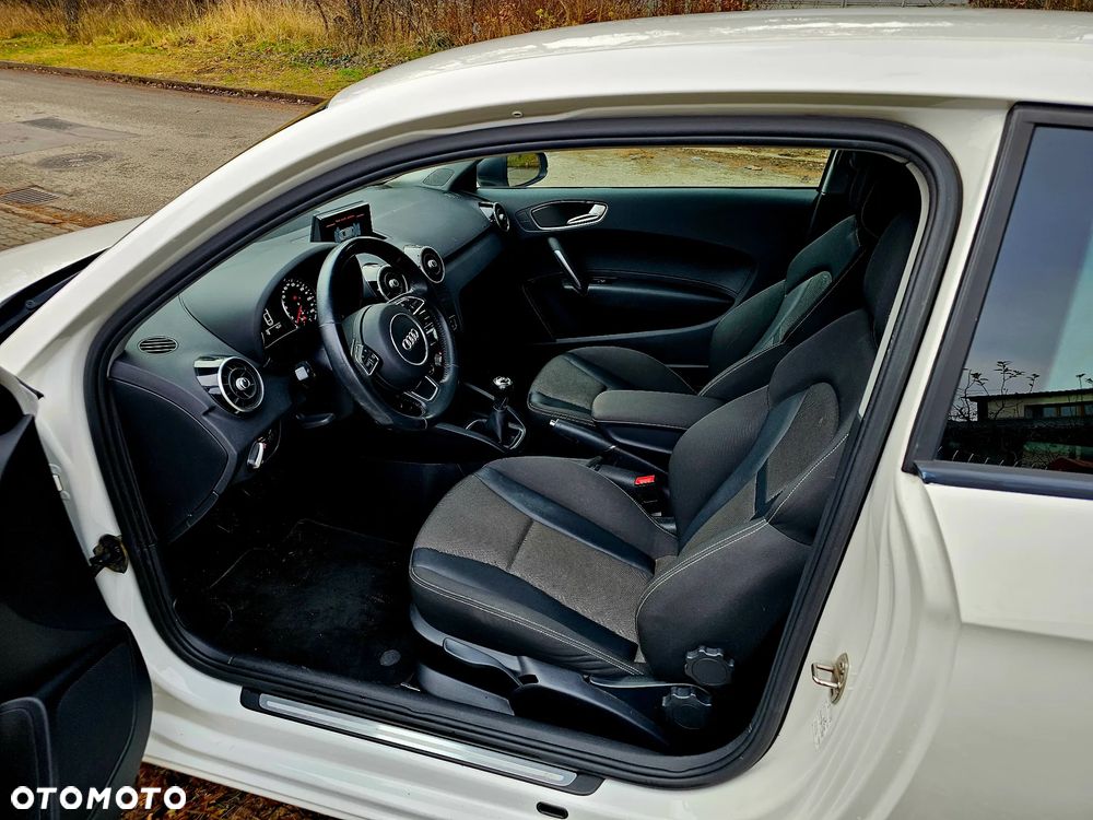 Audi A1 3-drzwiowe 1.0 TFSI ultra sport - 21
