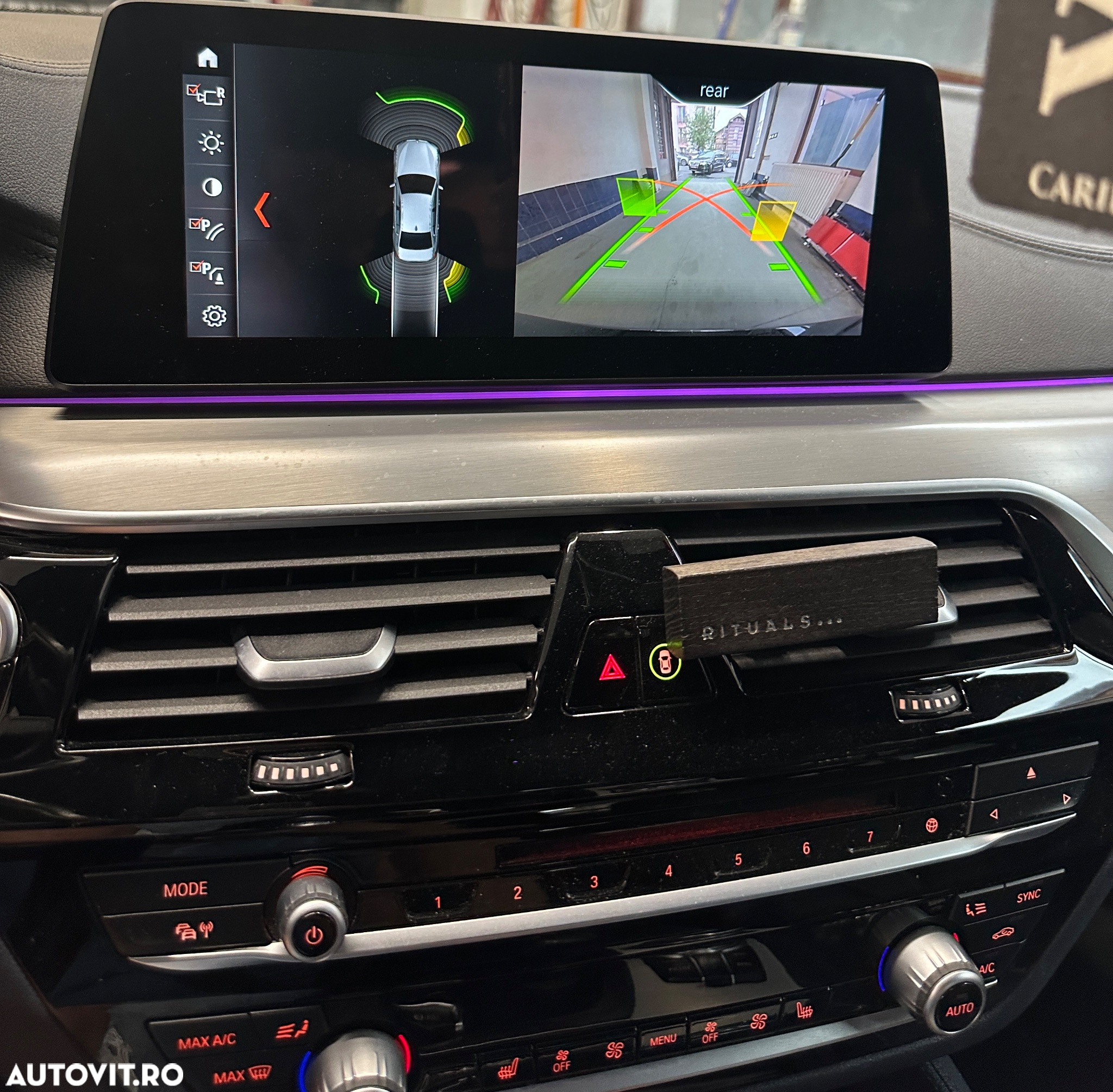 BMW Seria 5 530i Aut. Luxury Line - 8