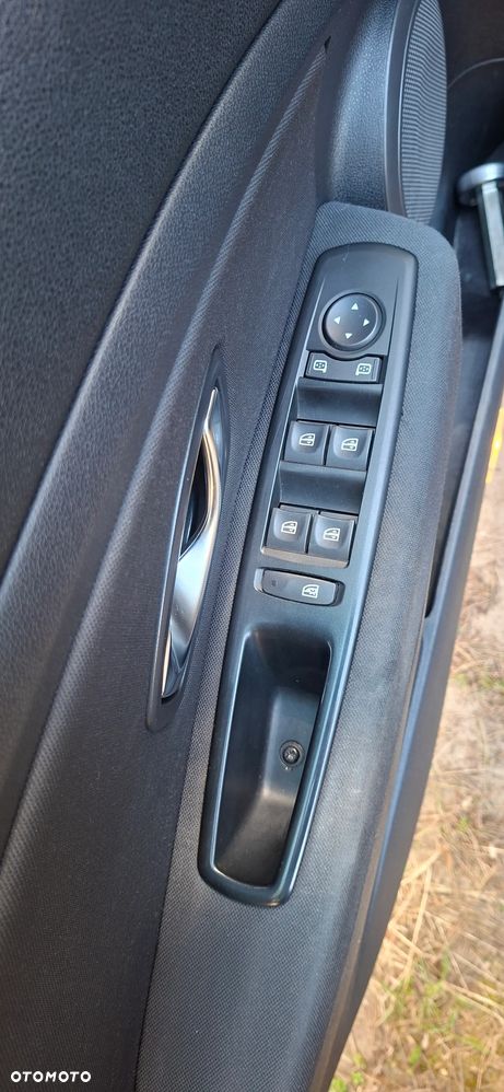 Renault Megane 1.6 16V Color Edition - 15