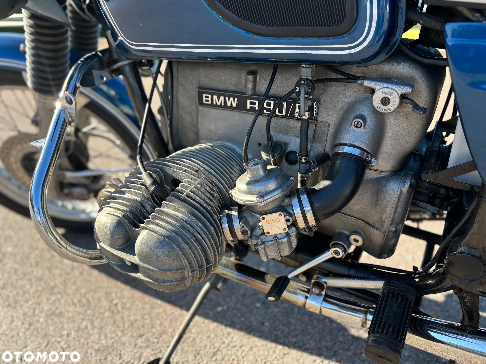 BMW R - 12