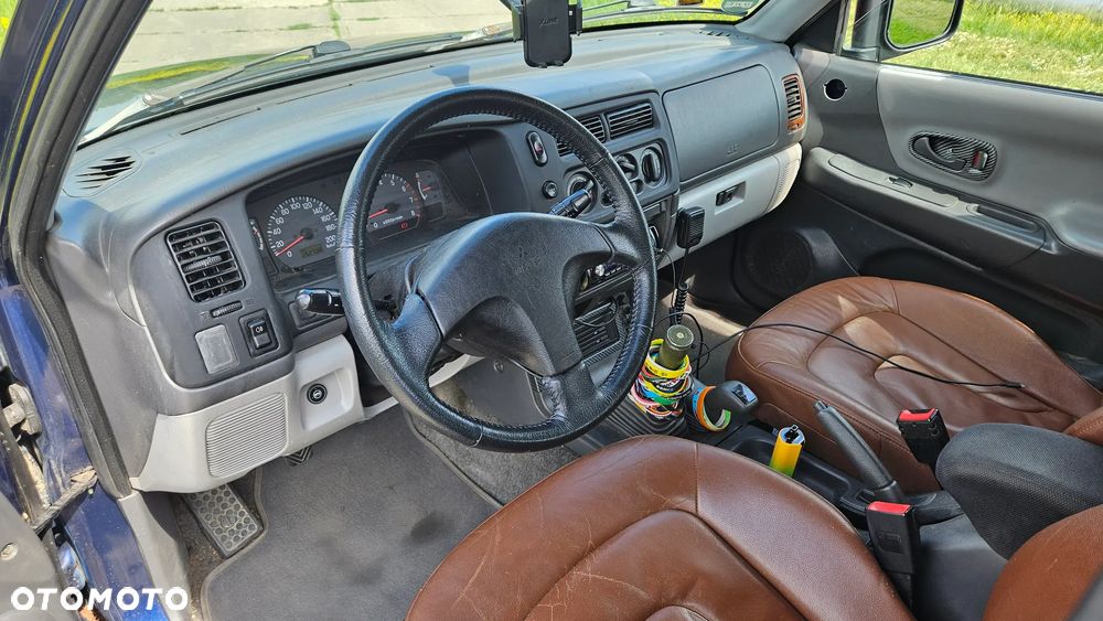 Mitsubishi Pajero Sport - 7