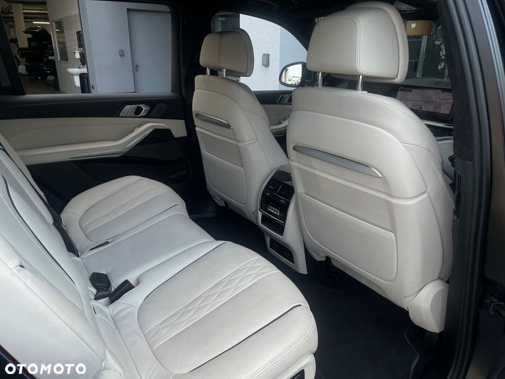 BMW X7 xDrive40d mHEV sport - 19