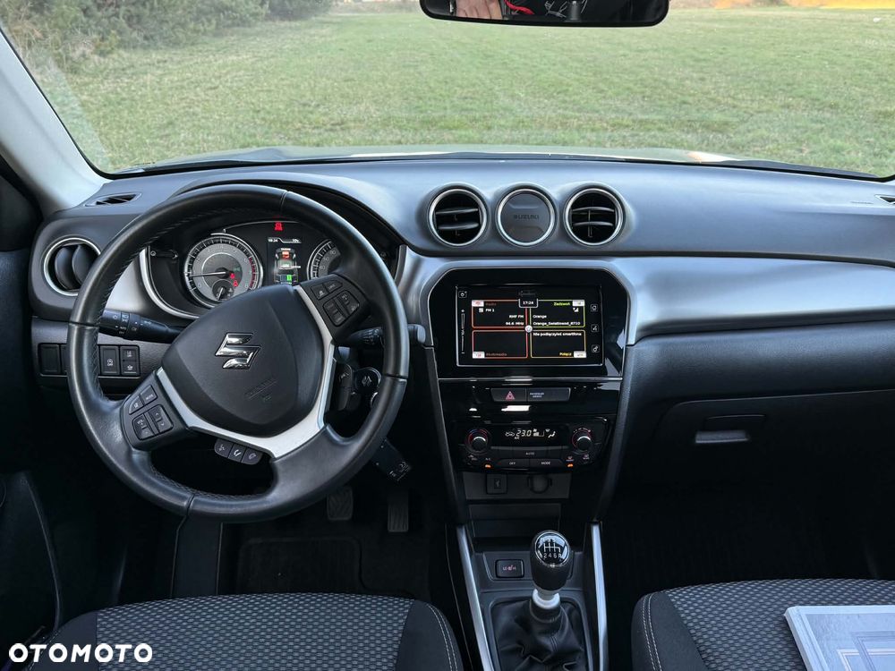 Suzuki Vitara 1.4 Boosterjet mHEV Premium 2WD - 9
