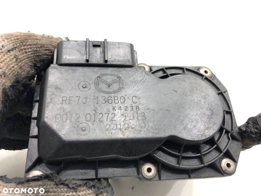 PRZEPUSTNICA  MAZDA 5 (CR19) 2005 - 2010 2.0 CD (CR19) 105 kW [143 KM] olej napędowy 2005 - 2010 - 4