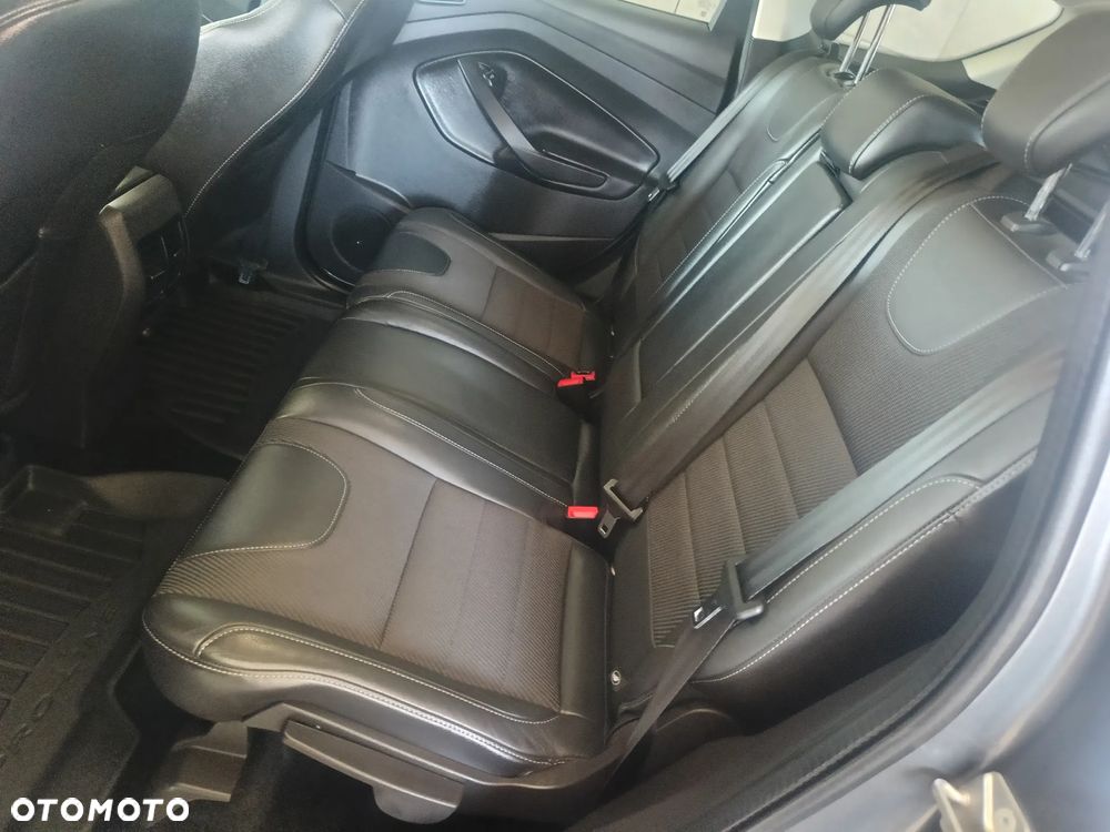 Ford Kuga 2.0 TDCi 4x4 Titanium - 21