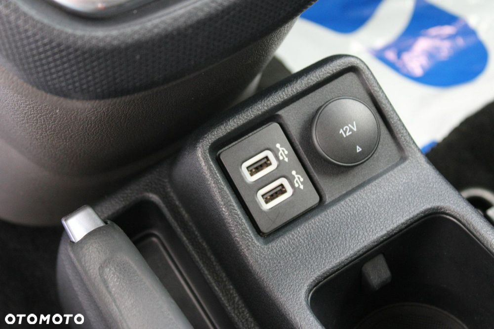 Ford Tourneo Connect - 23