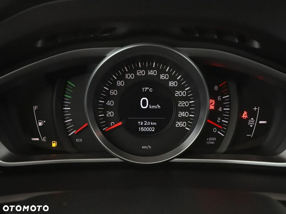 Volvo V40 T2 Kinetic - 23