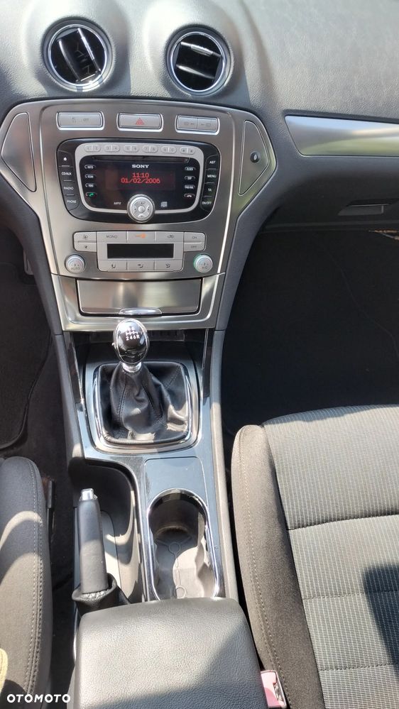 Ford Mondeo 2.2 TDCi Trend - 23