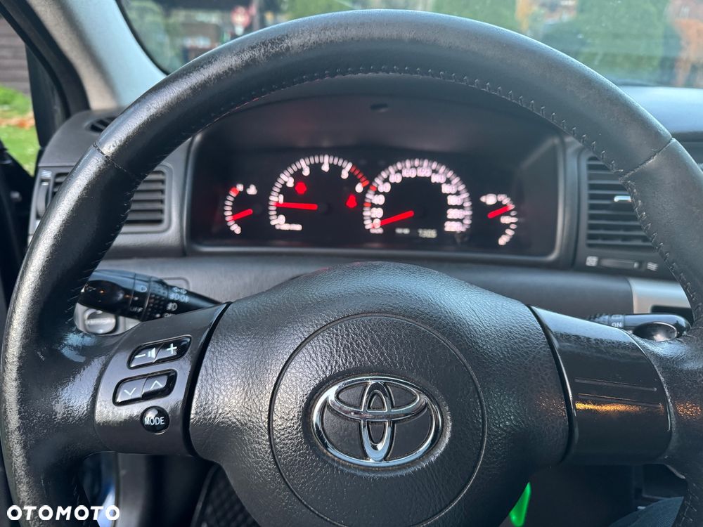 Toyota Corolla 2.0 D-4D Prestige - 17