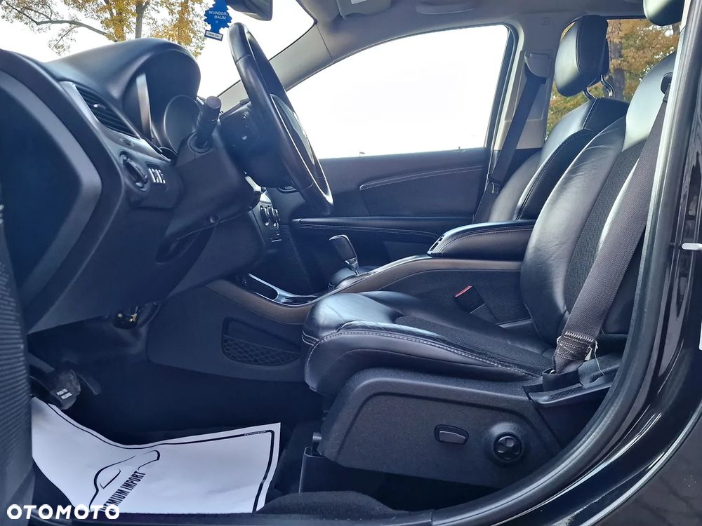 Fiat Freemont 2.0 Multijet 16V DPF Automatik Allrad Cross - 4
