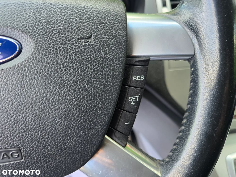 Ford Kuga 2.0 TDCi 2x4 Trend - 27