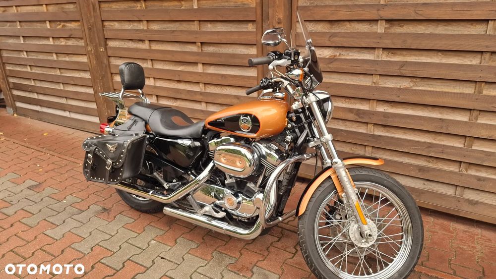 Harley-Davidson Sportster Custom 1200C - 6