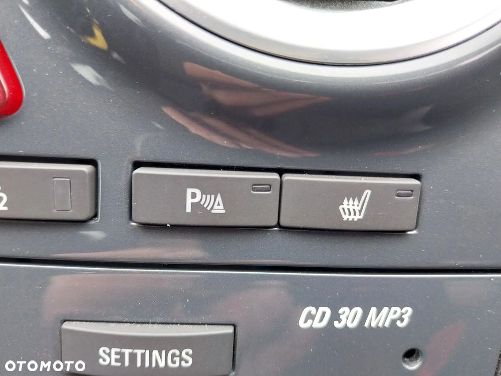 Opel Corsa 1.4 16V Cosmo - 23