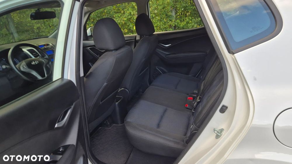 Hyundai ix20 1.4 CRDi Premium - 13