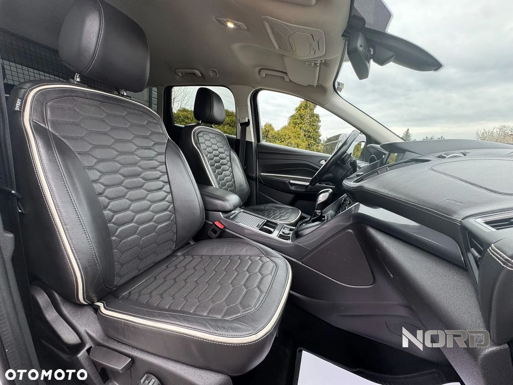 Ford Kuga 2.0 TDCi 4x4 Vignale - 16