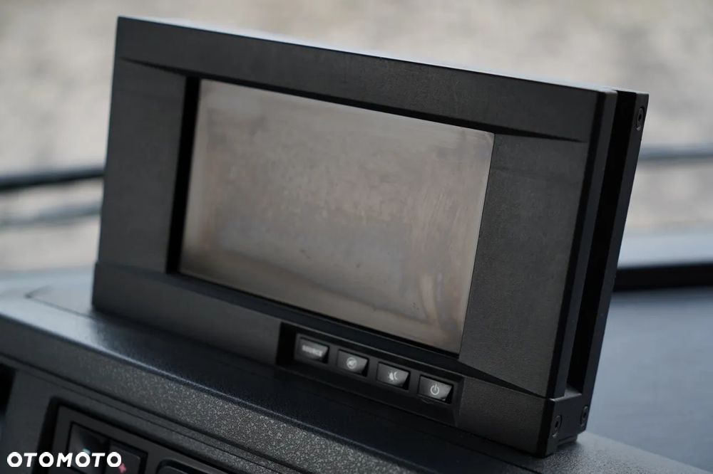 Renault K 480 / 8x4 / WYWROTKA DWUSTRONNA / HYDROBURTA / KLAPODRZWI  / SPROWADZONY / PO KONTRAKCIE SERWISOWYM - 30