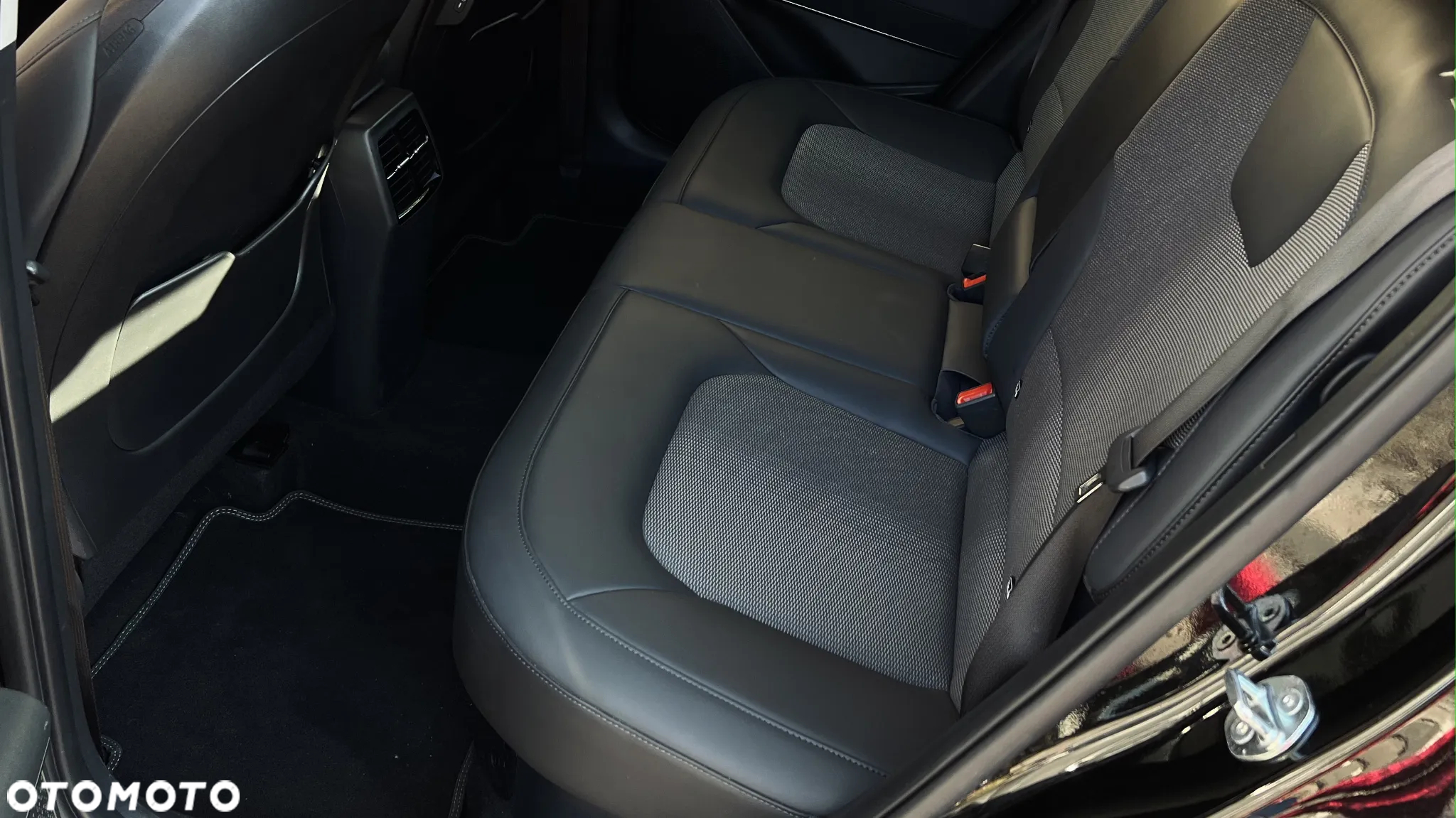 Kia Niro 1.6 GDI Hybrid Business Line - 17