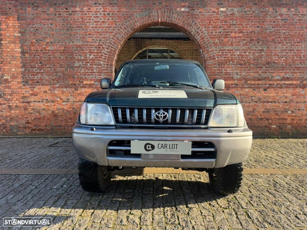 Toyota Land Cruiser 3.0 TD - 4