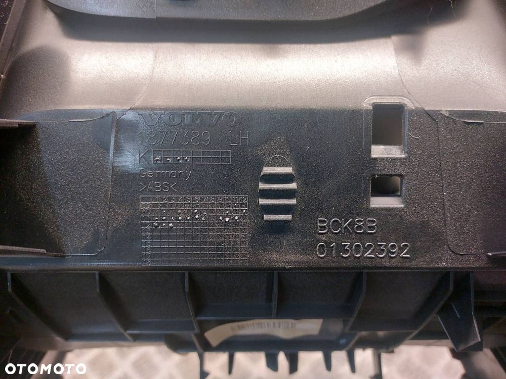RAMKA KONSOLI ŚRODKOWA WODOSPAD VOLVO XC60 I 1302389 1877389 - 7
