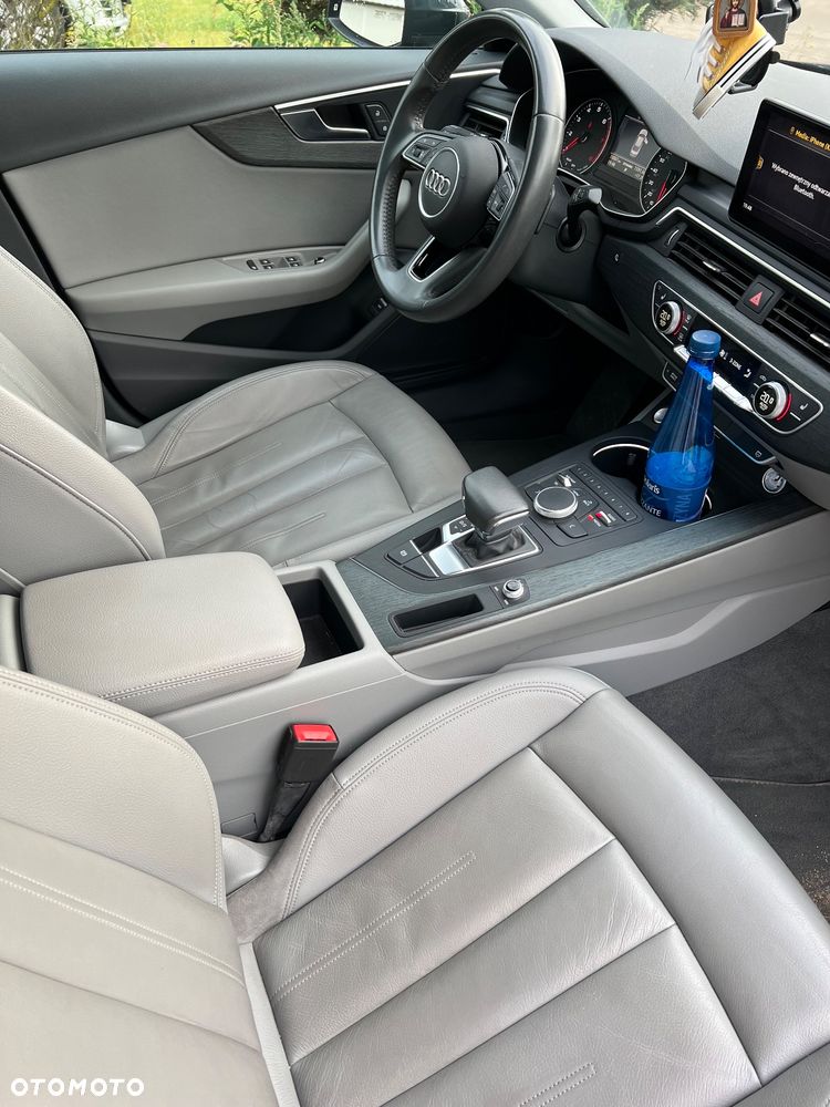 Audi A4 Limousine 2.0 TFSI ultra S tronic design - 15