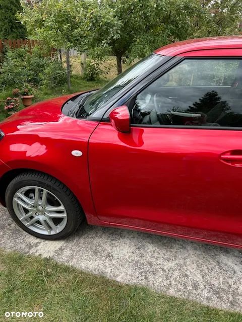 Suzuki Swift 1.2 SHVS Elegance - 2