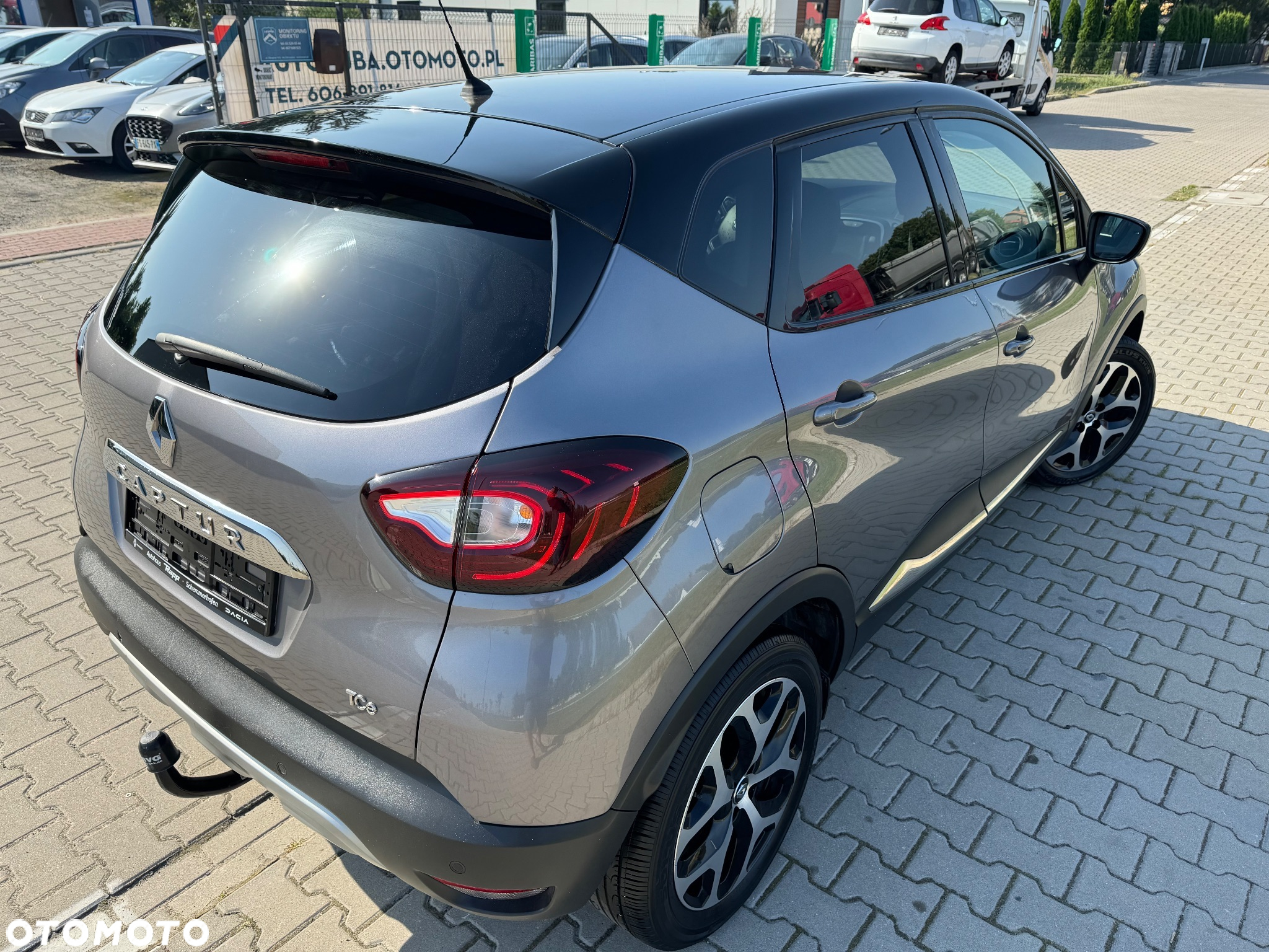 Renault Captur ENERGY TCe 120 Elysee - 11