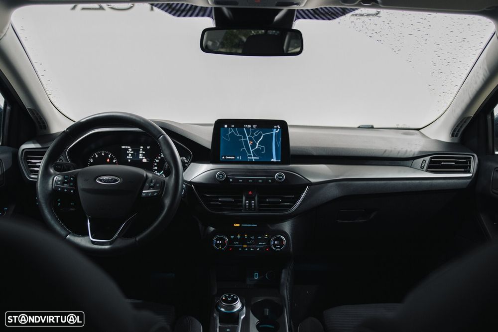 Ford Focus 1.0 EcoBoost S&S Aut. Business Edition - 12