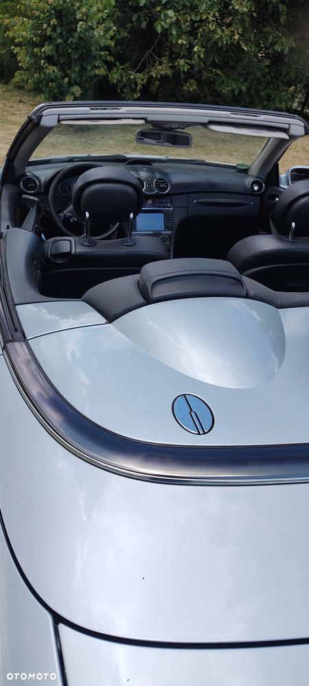 Mercedes-Benz CLK - 12