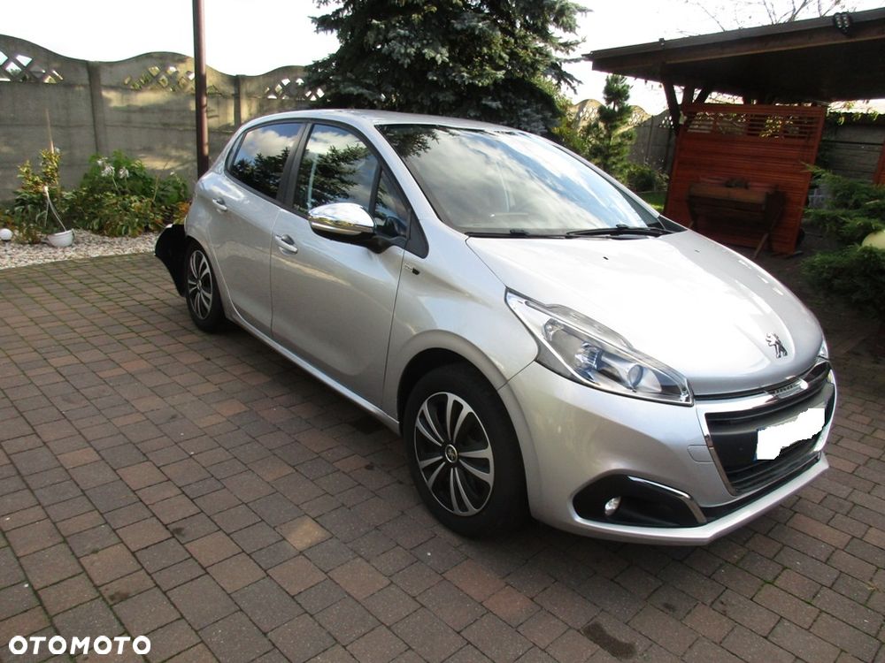 Peugeot 208 PureTech 82 Start & Stop Style - 8