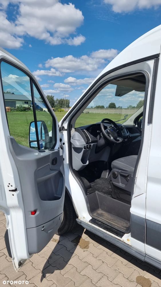 Ford Transit - 11