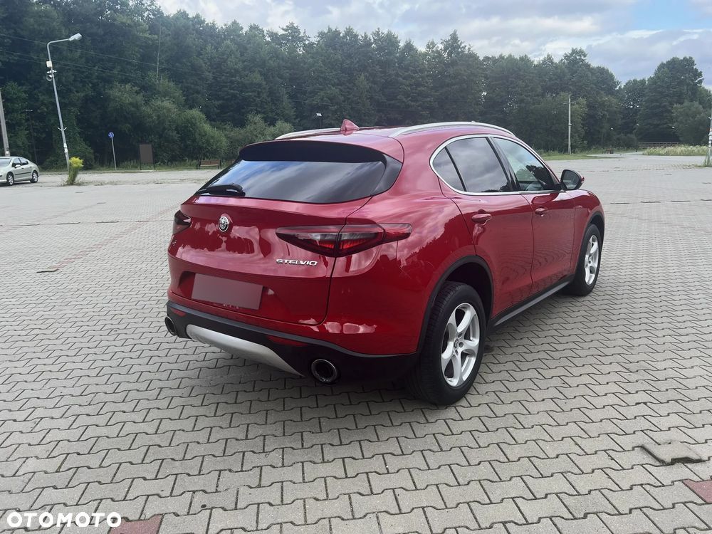 Alfa Romeo Stelvio 2.0 Turbo TI Q4 - 4