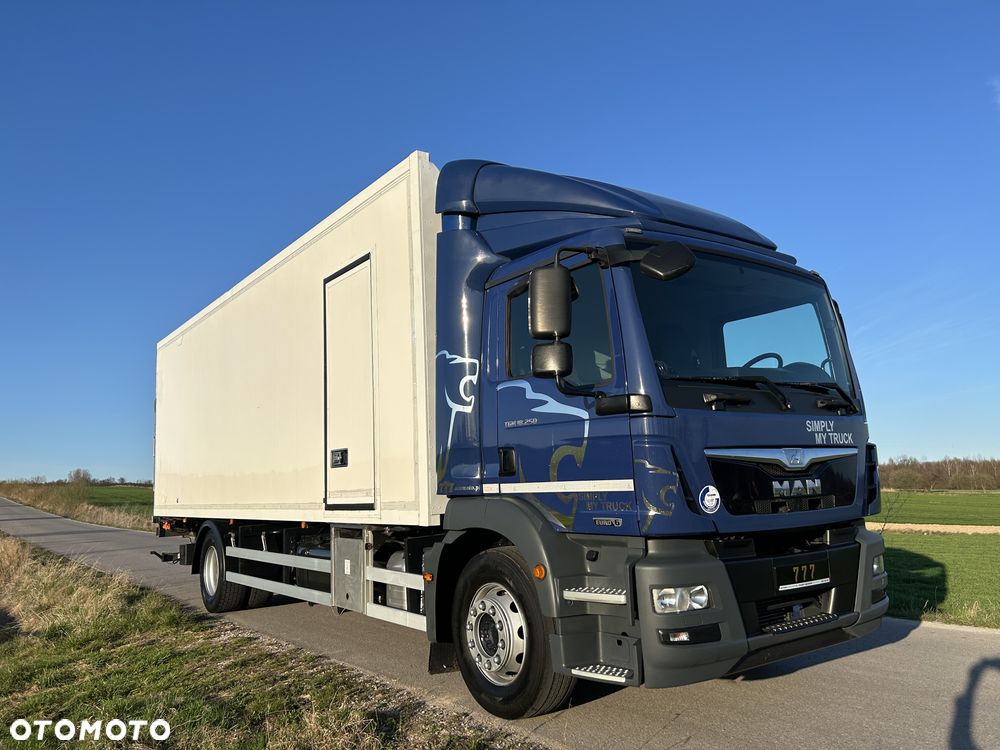 MAN TGM 18.250 Carrier 1950 D/E z Holandii / TOP STAN / 7.5m / 18 palet / winda + drzwi boczne / OKAZJA - 3