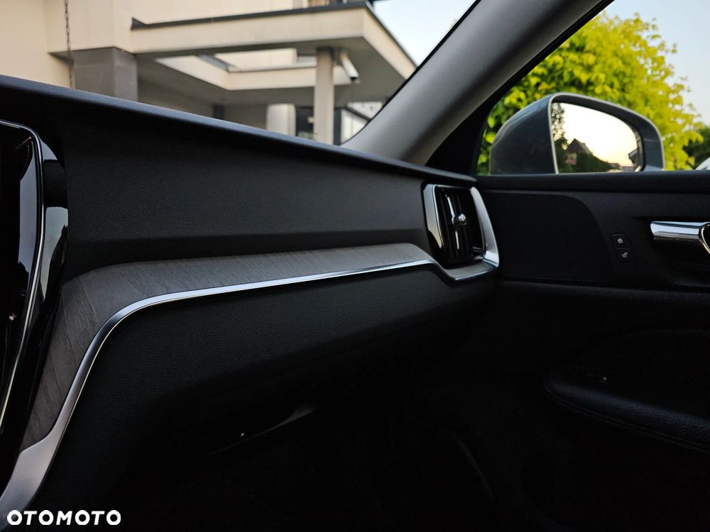 Volvo V60 D4 Inscription - 11