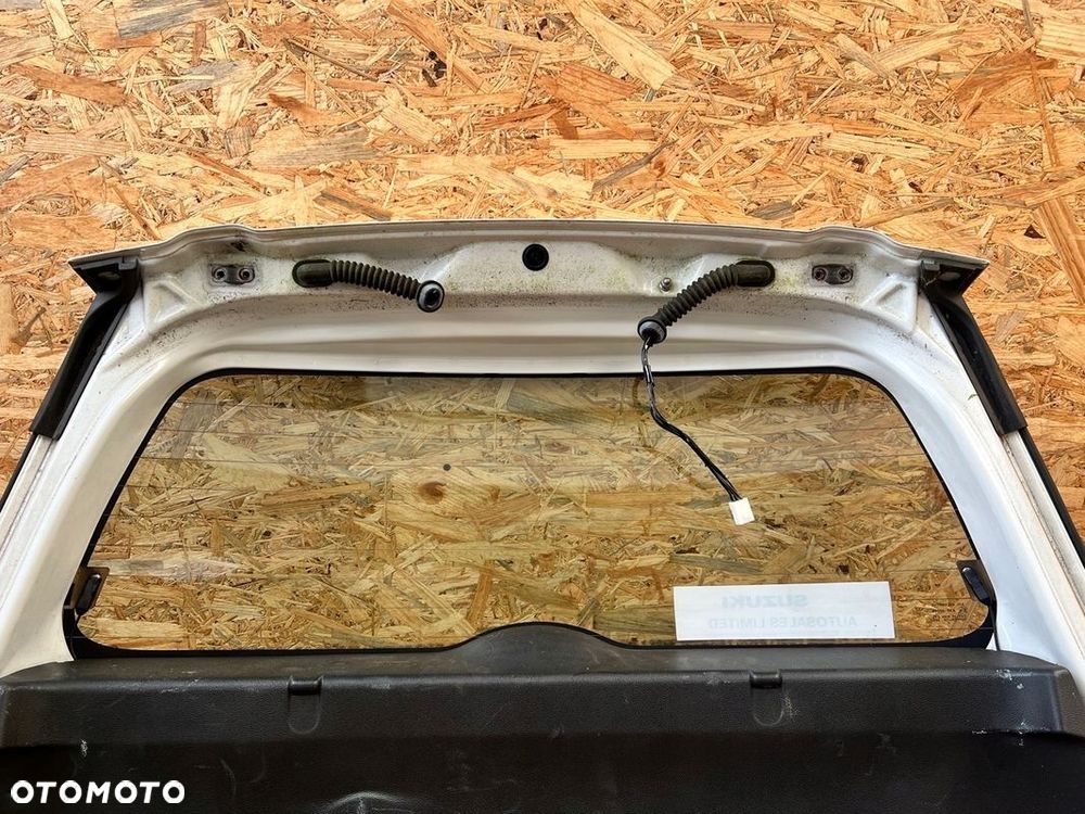 KLAPA TYŁ pokrywa bagażnika SUZUKI SPLASH Lakier: 26UB Biały - 14