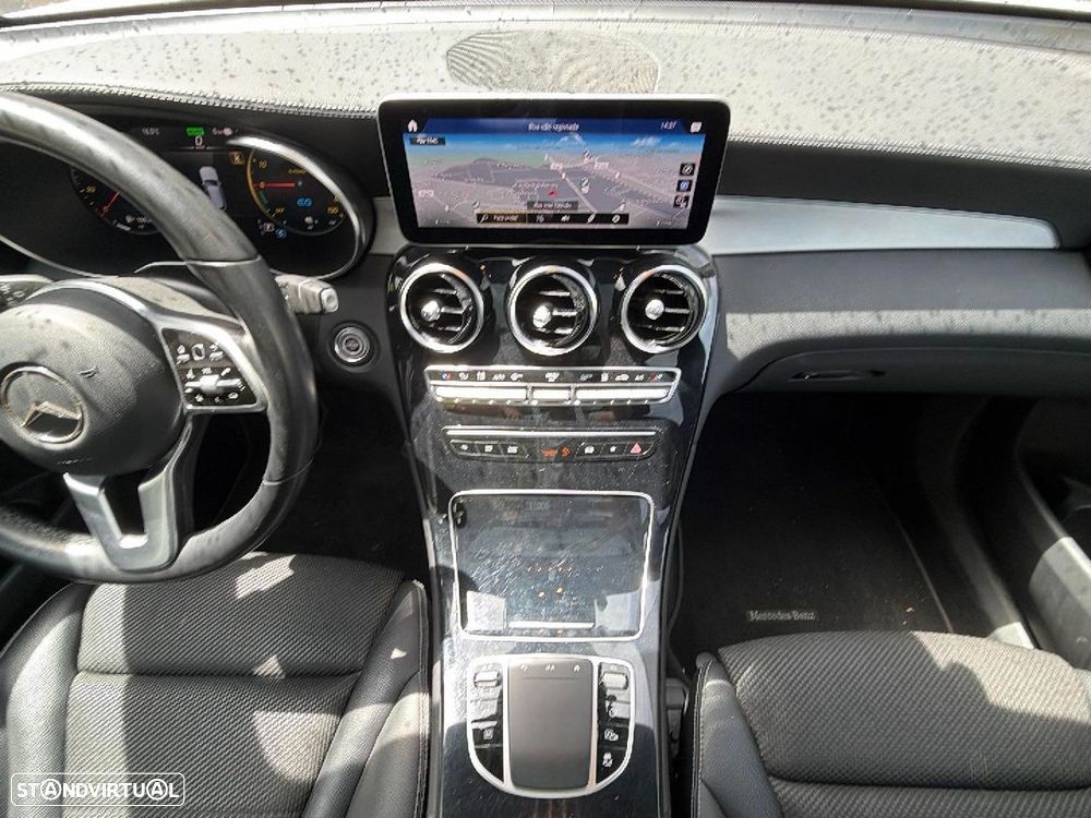 Mercedes-Benz GLC 300 e 4Matic - 17