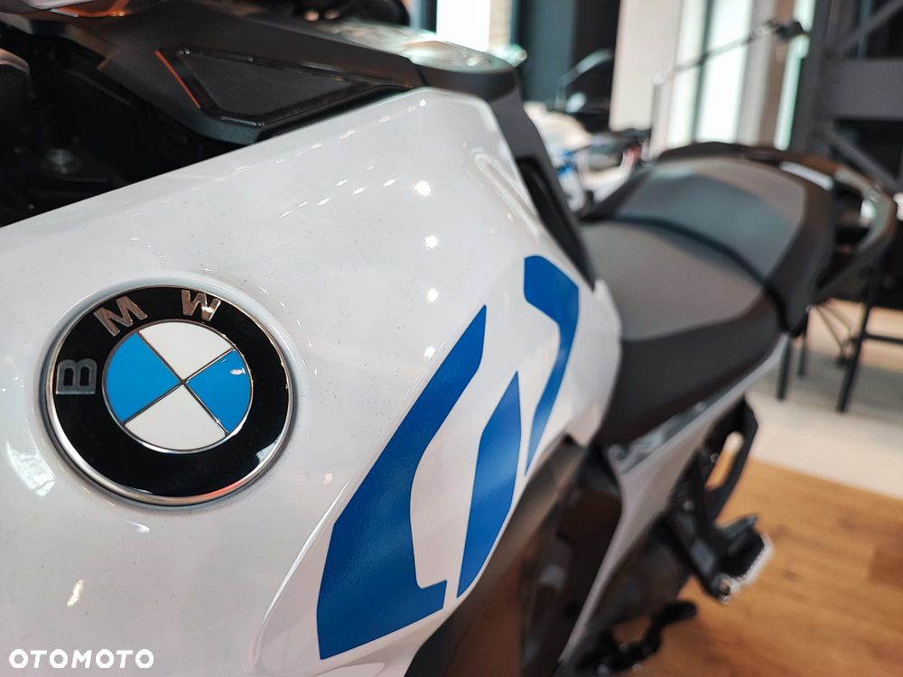 BMW R - 11