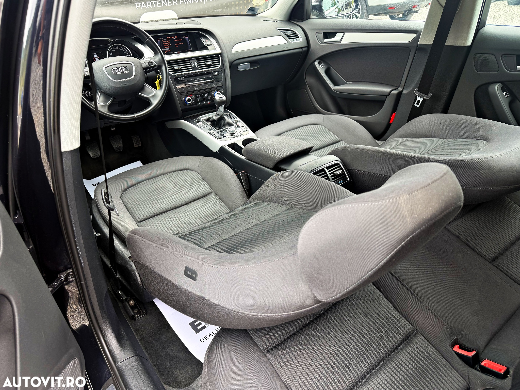 Audi A4 Avant 2.0 TDI e DPF Attraction - 28