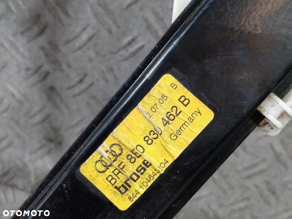 PODNOŚNIK SZYBY PRAWY TYŁ AUDI A4 B7 8E0839462B - 3