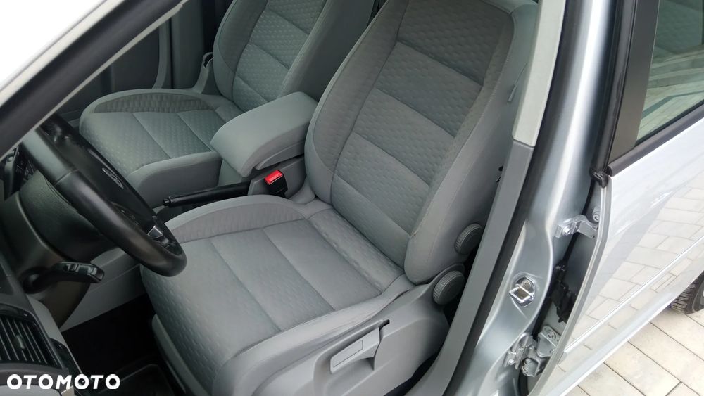 Volkswagen Touran 1.9 TDI - 15