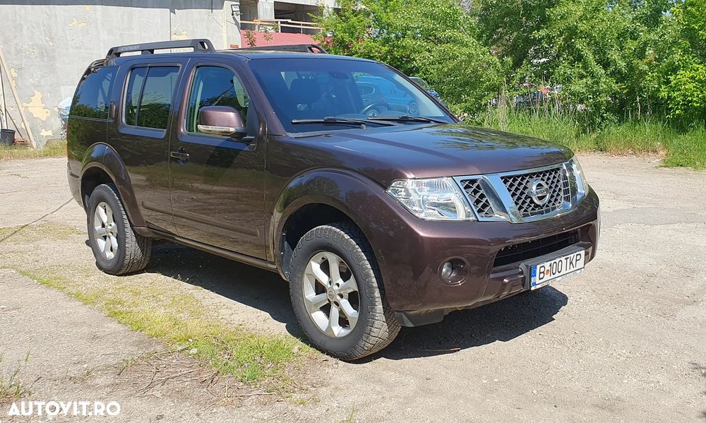 Nissan Pathfinder 2.5 dCi DPF All Mode 4X4 LE - 2