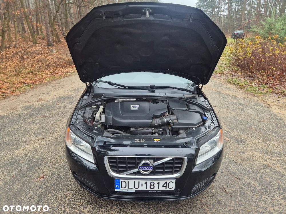 Volvo V70 D4 Geartronic Momentum - 11