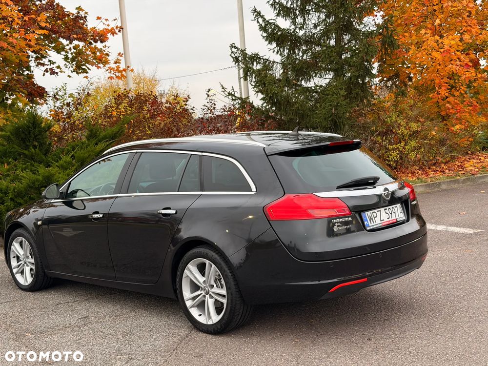 Opel Insignia 2.0 CDTI EcoFLEX Cosmo - 16