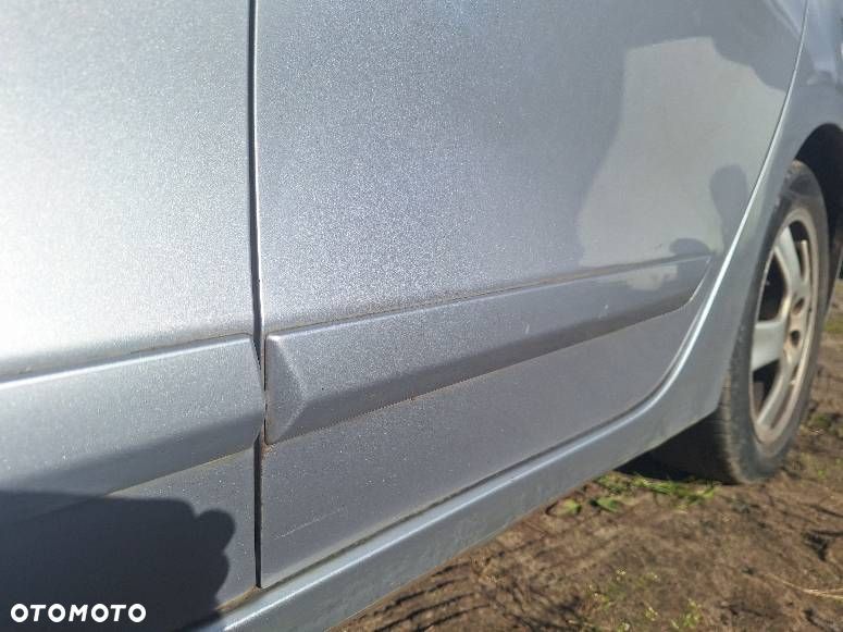 DRZWI KOMPLETNE LEWY TYŁ HONDA FR-V I NH623M 05-09r - 5