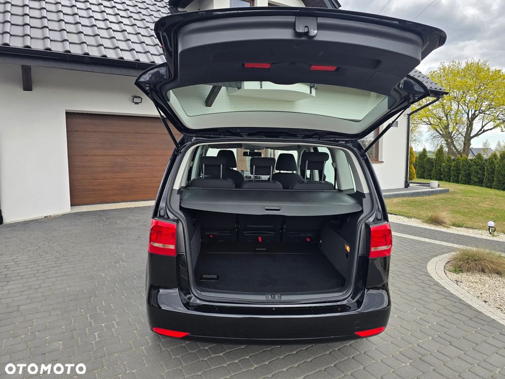 Volkswagen Touran 1.6 TDI DPF Trendline - 10