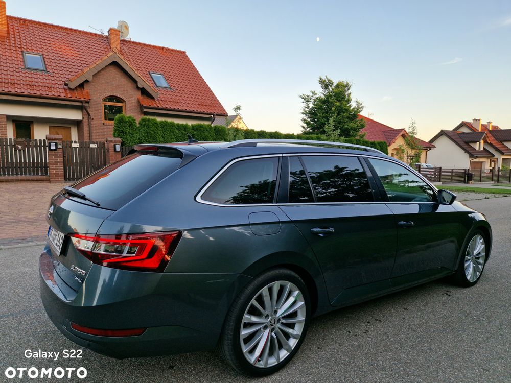 Skoda Superb 2.0 TDI 4x4 DSG Style - 23