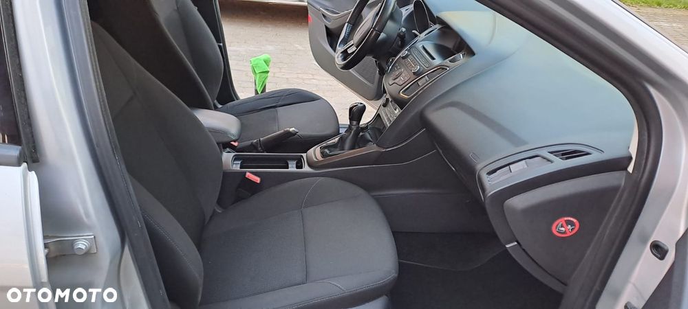 Ford Focus 1.6 TI-VCT Trend - 6