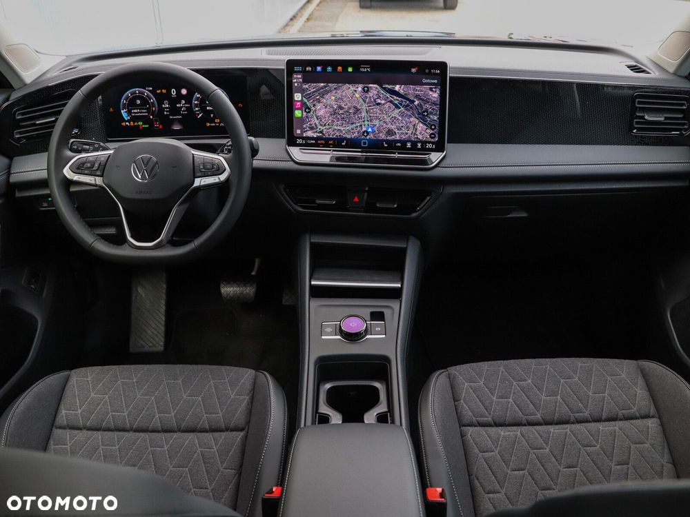 Volkswagen Tiguan - 16
