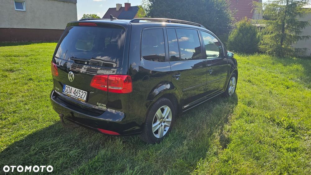 Volkswagen Touran 2.0 TDI DPF MATCH - 5