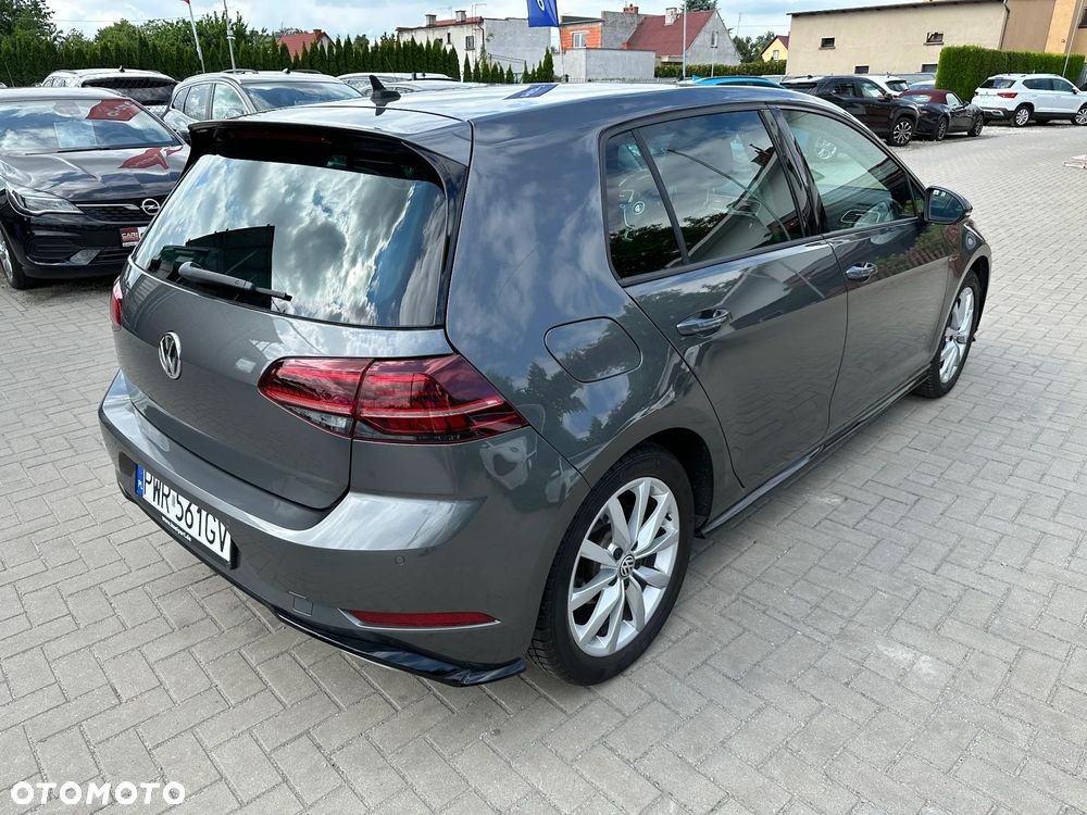 Volkswagen Golf - 3
