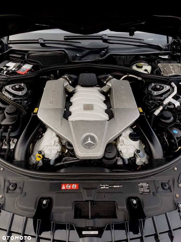 Mercedes-Benz CL - 8